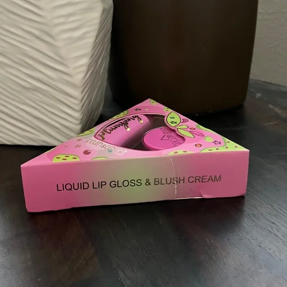 KEVIN and COCO Liquid Lip Gloss and Blush Cream Set NEW - Picture 5 of 7